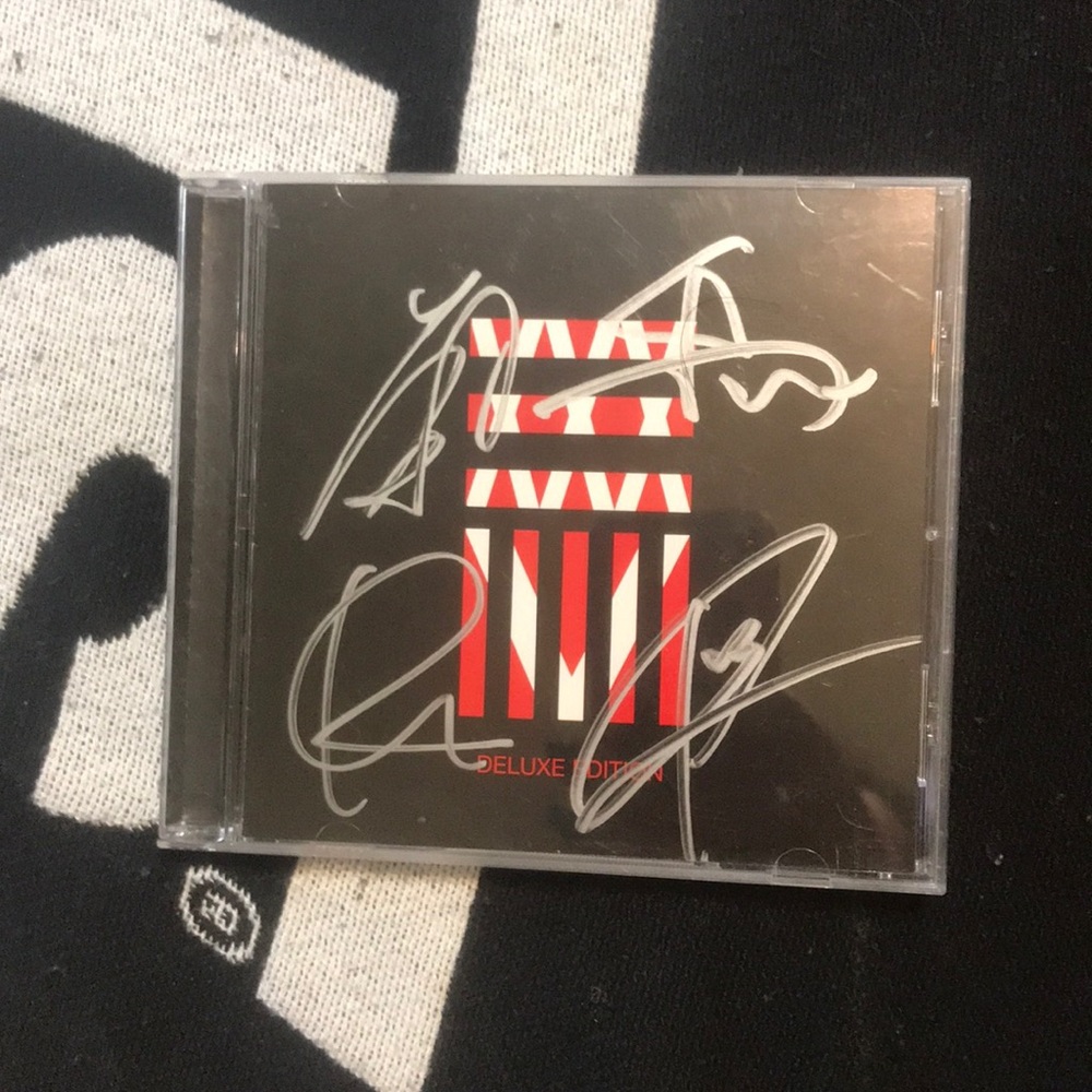 ONE OK ROCK Signed album  35xxxv deluxe edition
